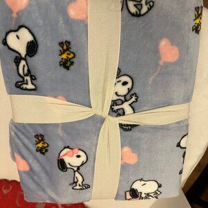 Peanuts Snoopy Woodstock NWT Valentine's Day 60 x90" Twin Blanket Heart Balloons